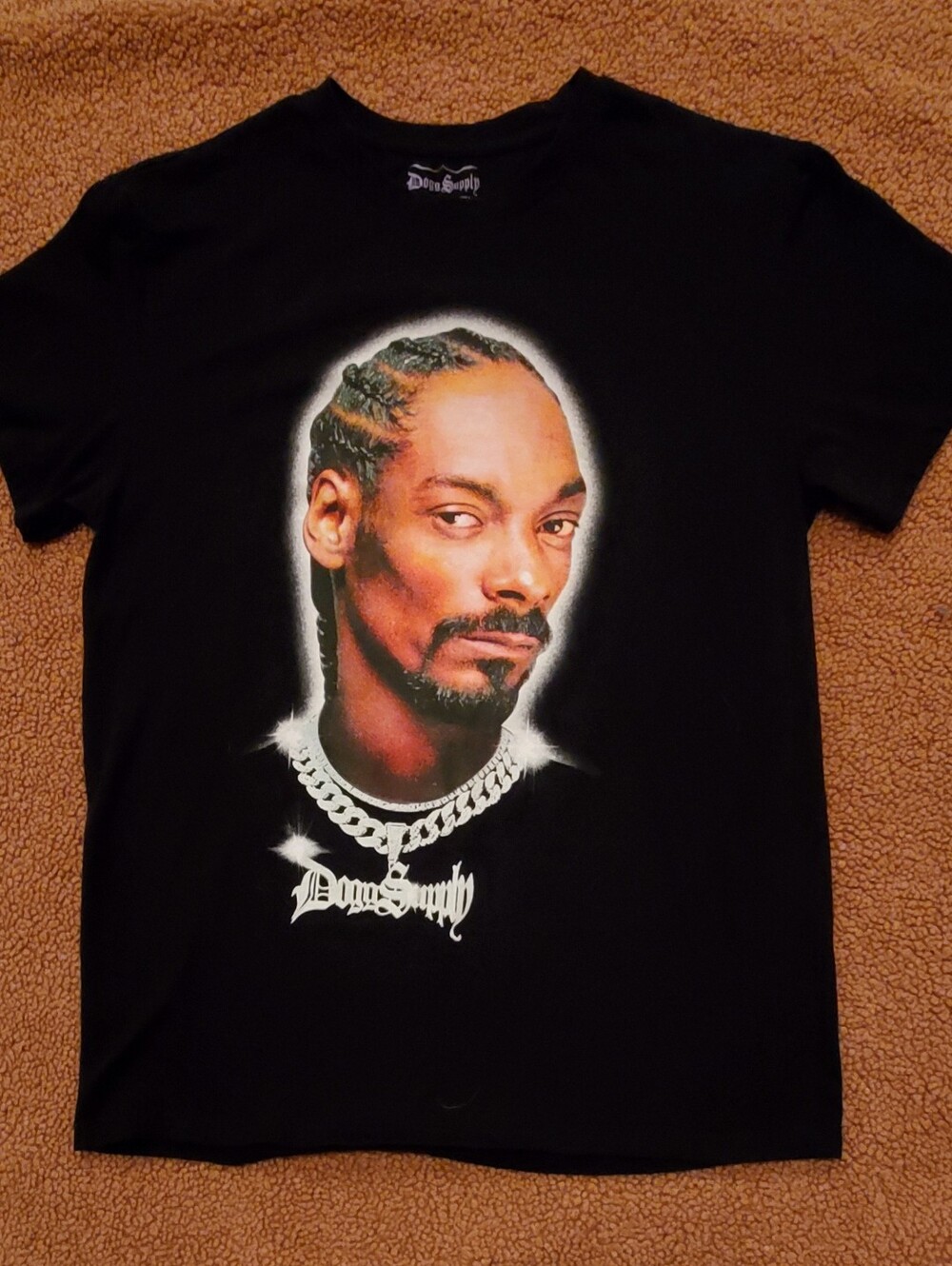 Snoop Dogg Graphic Black T-Shirt with Portrait Print. Unisex